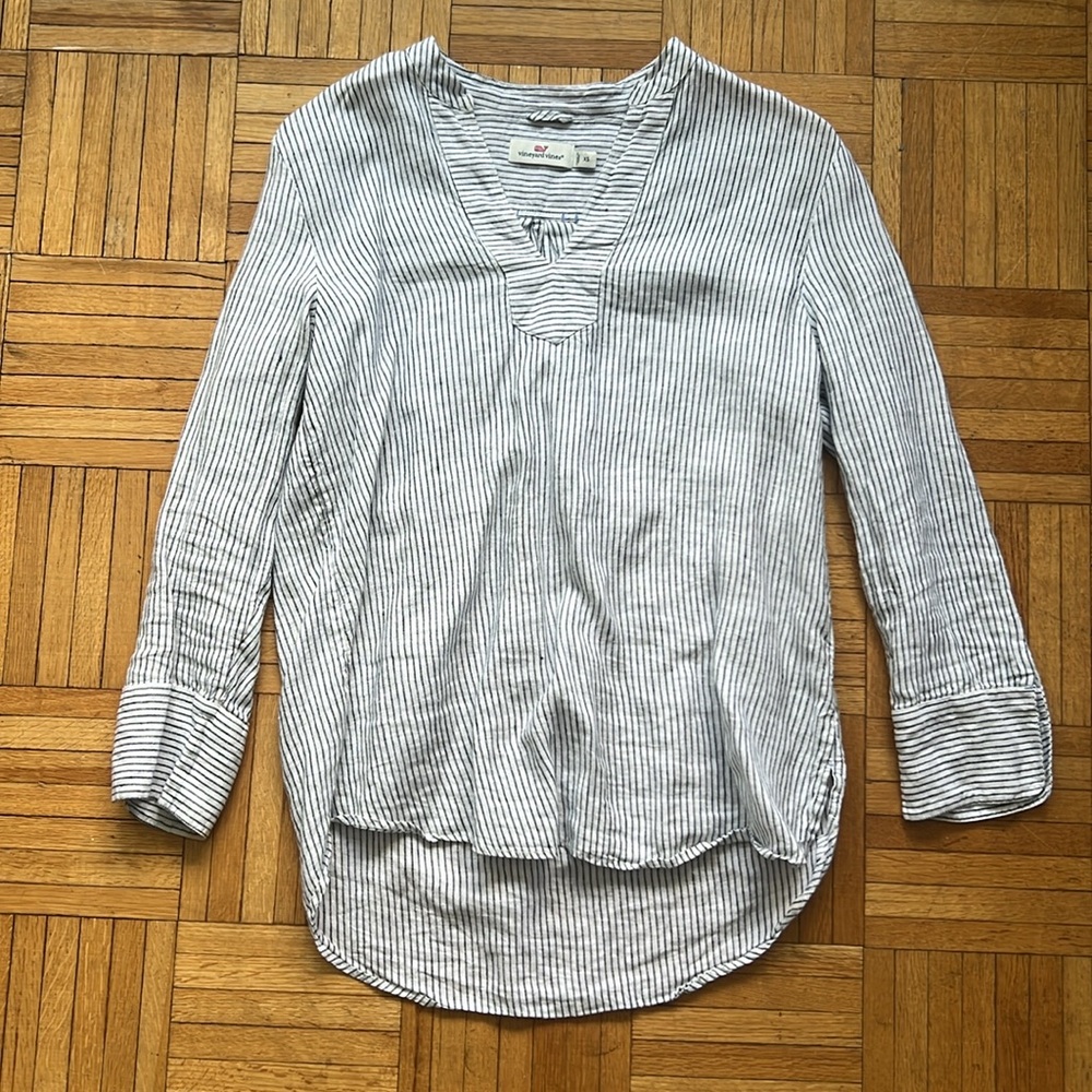 Vineyard Vines Striped V-Neck Women's Top